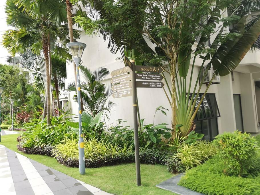 Country Garden Bay Point Homestay By Easyhomestay Johor Bahru Buitenkant foto